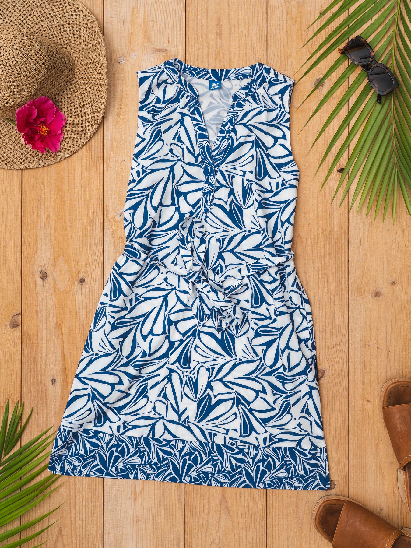 Island Drift | Holoholo Dress XXL 20-22 Island Drift | Holoholo Dress XXL 20-22